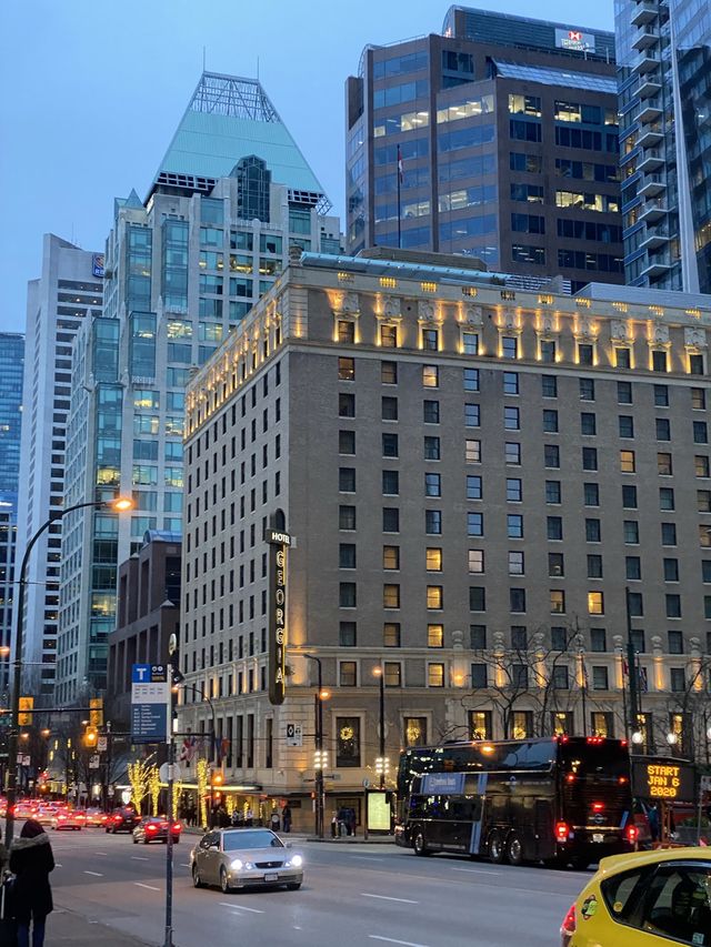 불빛이 반짝 반짝한 다운타운 🌆 