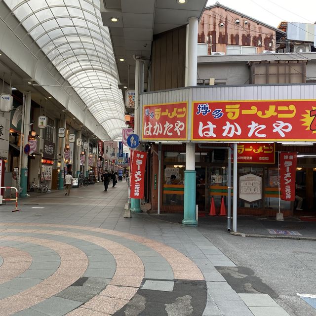 290円で食べる福岡の美味しいとんこつラーメン