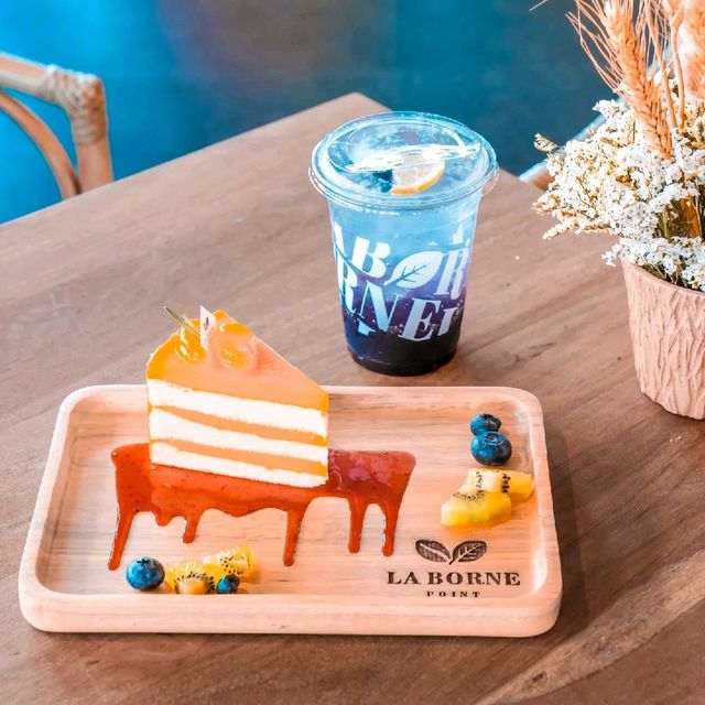 La Borne Point แลนด์มาร์คใหม่ เพชรบูรณ์