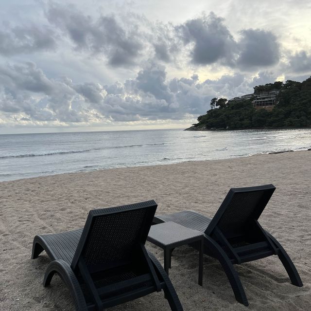 ถาวรบีชวิลเลจรีสอร์ท โรงแรมมีหาดส่วนตัว