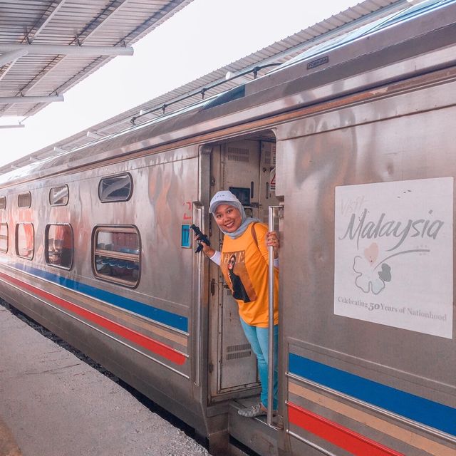 TRAIN TO DABONG, KELANTAN