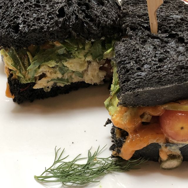 눈,코,입이 힐링되는 방콕 카르마카멧 다이너🍽️
