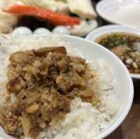 新莊好吃火鍋，沐沐鍋物｜各式蔬菜、火鍋料、主食自助式吃到飽