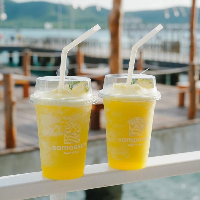 Samaesan Marina ที่พักติดทะเลมินิมอลสไตล์บาหลี