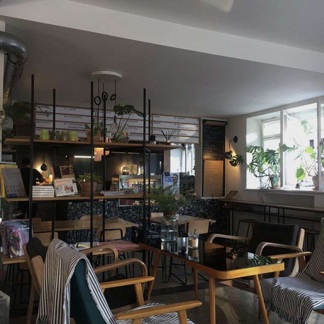 프라하 로컬 브런치 맛집, Bistro 8
