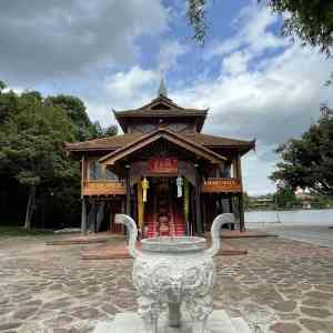 Erotic massage kunming