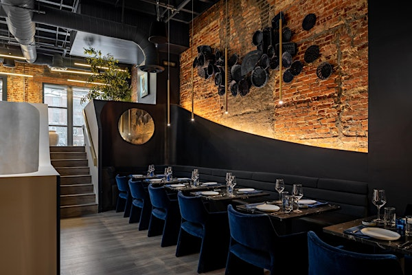 Gold and Groove at Elmina Restaurant | Elmina