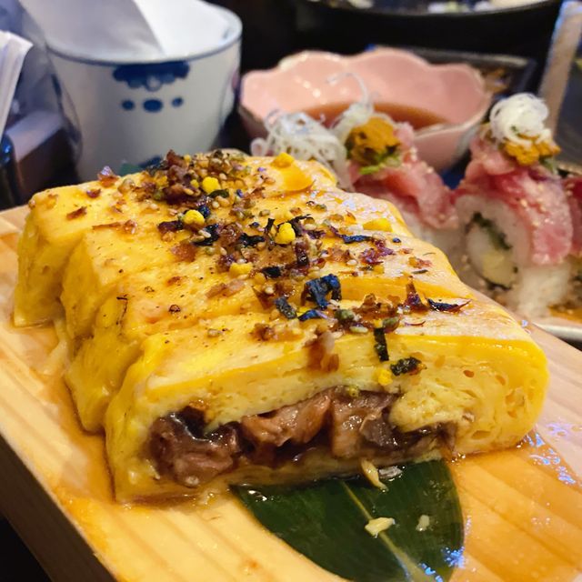 櫻花樹下的日式料理 櫻花樹下的日式料理