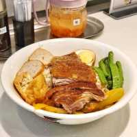 Happy lunch at HongKong Restaurant 😄💓💓