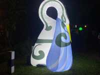 Singapore Night Fest: birds inflatables 