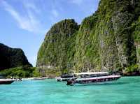 ยามเช้า-สาย ที่ Phi Phi Don Chukit Resort 