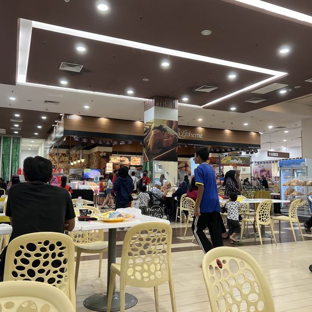 Food Street @Aeon Seri Manjung