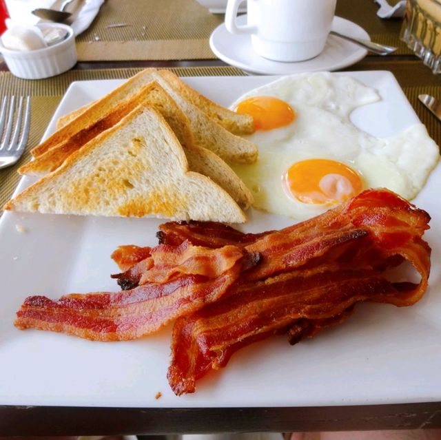 Mayas’ Breakfast on the Beach, Boracay