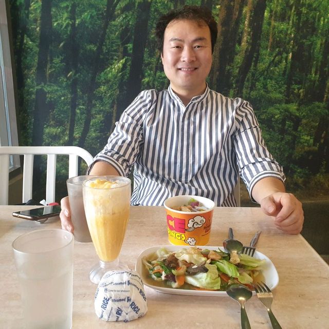🍛마닐라 마카티(한국의 강남)에서 저렴하게 한끼 먹을 수 있는 깨끗한 식당