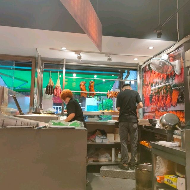 松山區-祥鳳港式燒臘