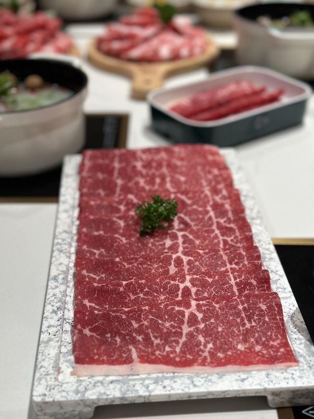 《屯門新開高質台式任食火鍋》