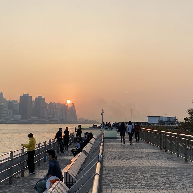 ［尖沙咀文化中心廣場］- 日落打咭位🌞