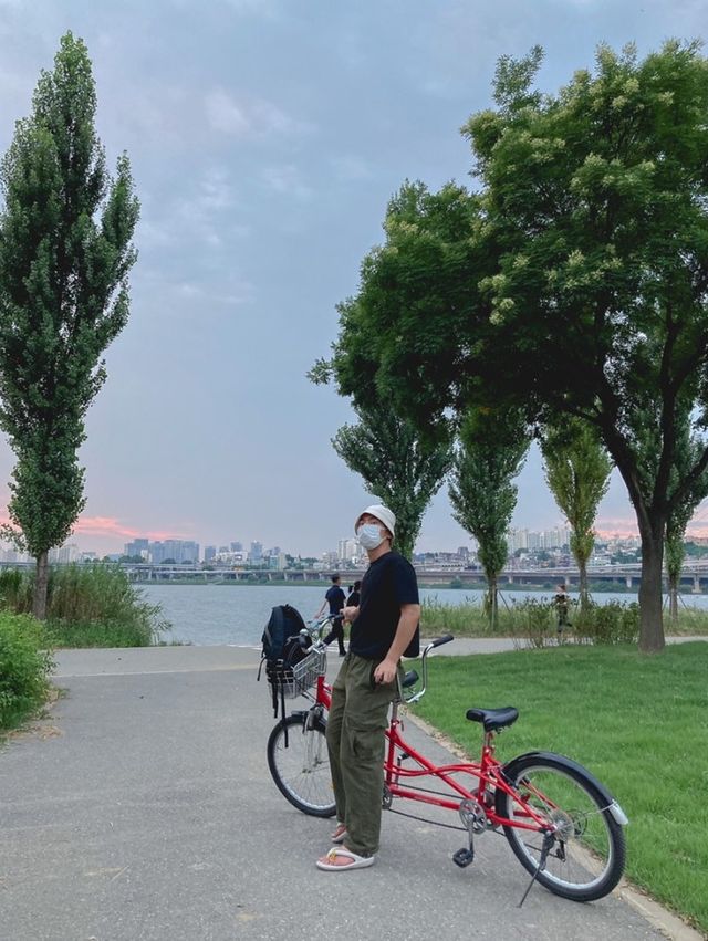 반포한강공원에서 자전거데이트 해요💛
