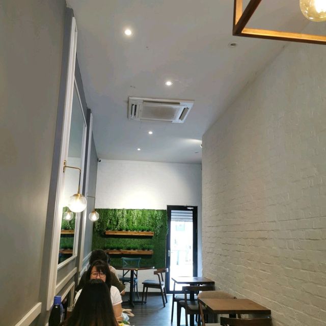 Noms, Marina Park City, Miri