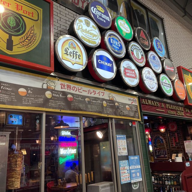 見て、食べて楽しい大須商店街