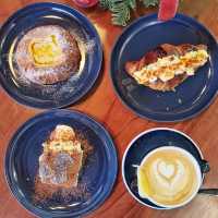 簡約🏭輕工業風🥐 Café ☕️小店