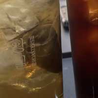 로스팅한 원두향이 가득한 커피 맛집, 황실로스터스