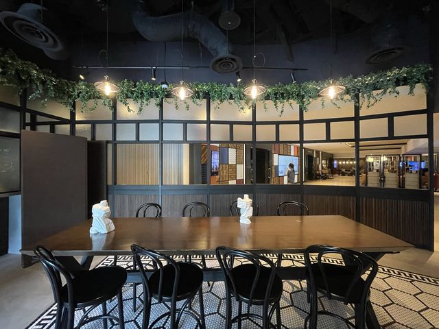 Upscale coffee house