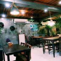 เถียงนา ร้านกาแฟกับขนมสุดปัง ที่ห้ามพลาด