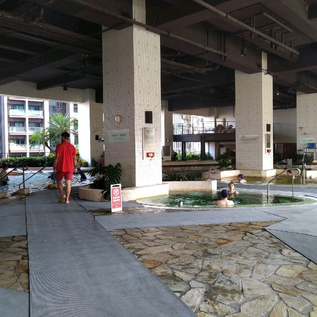 泳池/溫泉，兩個願望一次滿足---礁溪長榮鳳凰酒店