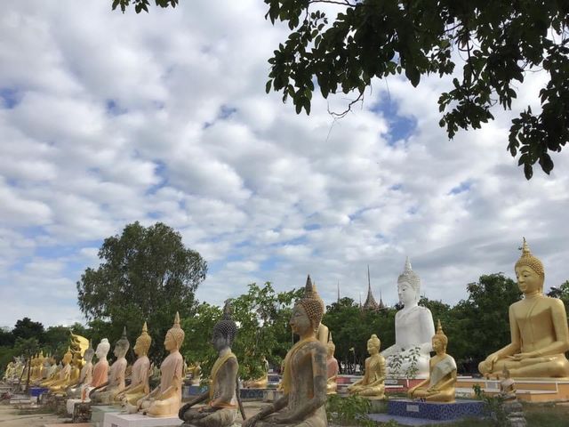 Wat Phai Rong Wua at Suphan Buri