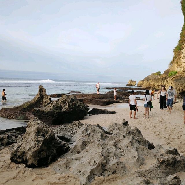 Sunset in Suluban Beach Uluwatu Bali 
