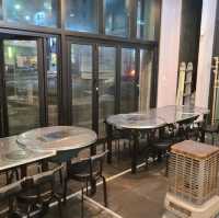 제주 노형동 맛집)돈사촌 - 육즙 폭발하는 제주 흑돼지 근고기전문점