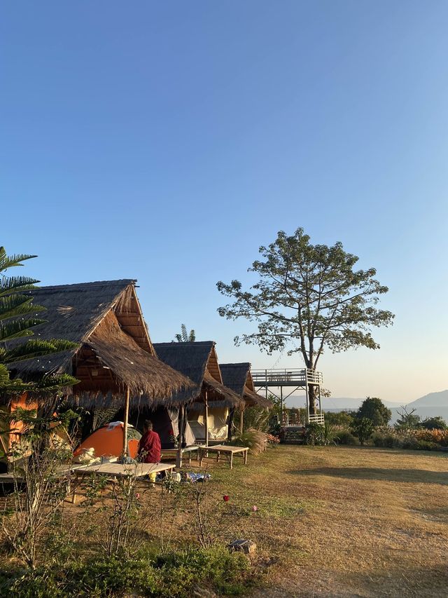 ภูชมตะวัน@บ้านซำตะเคียน สายแคมป์ห้ามพลาดด 🏕️