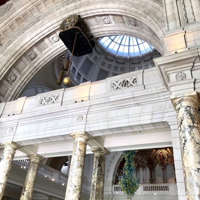 Victoria & Albert Museum