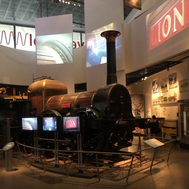 英國新建的最大的國家海濱博物館。The Museum of Liverpool