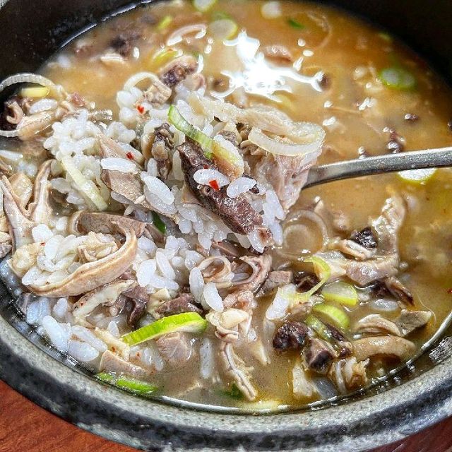 The Best Lunch with Amazing Pork Soup