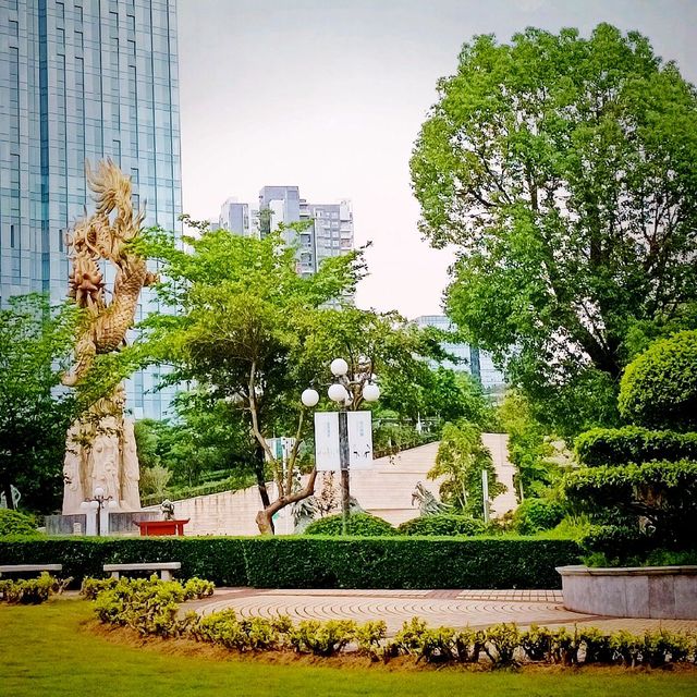 Longcheng Square, Longgang SZ