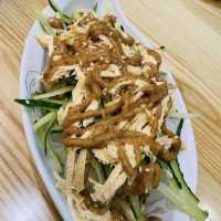 露面手工拌麵料理