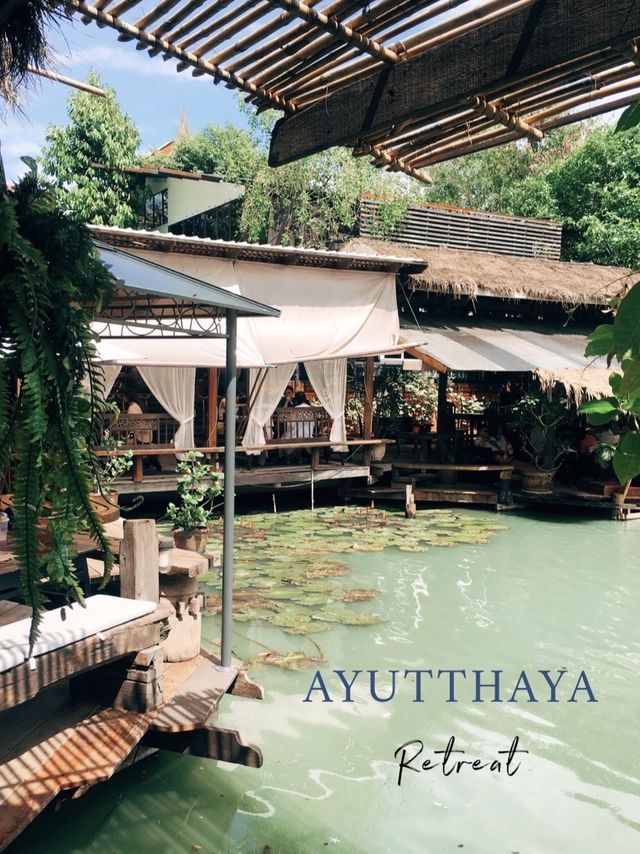 ค่าเฟ่เรือนไทยตกแต่งสไตล์อยุธยา