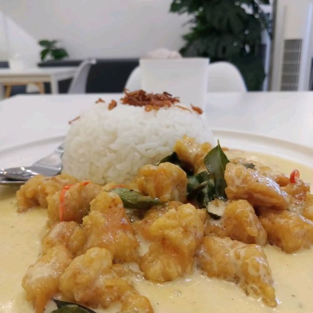 Planet Lapar's - the best chicken butter! 