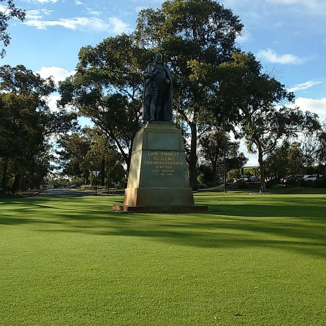 Kings Park War Memorial