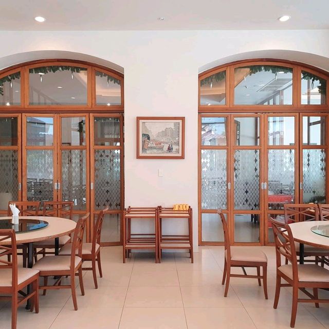 ร้านบ้านรับรอง อาหารอร่อย ซอย ศรีนครินทร์ 55