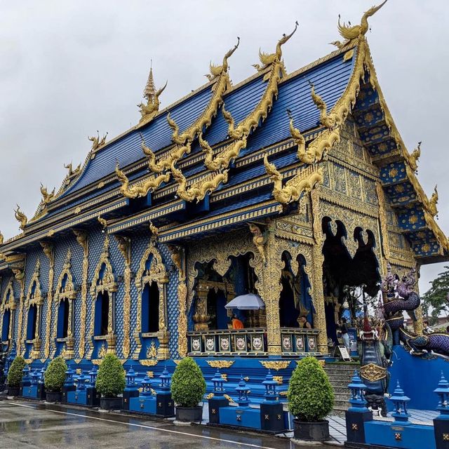 โบสถ์สีน้ำเงิน วัดร่องเสือเต้น จ.เชียงราย