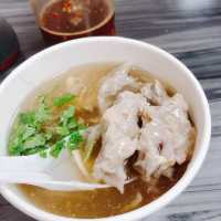 小吃ㄧ下😋 台北李家肉羹
