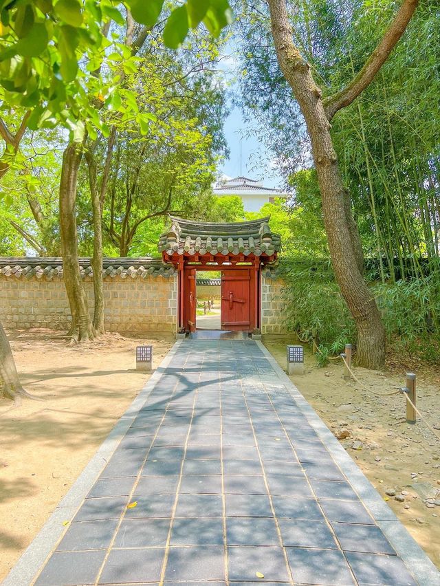 전주여행의 필수 방문지 전주 '경기전'