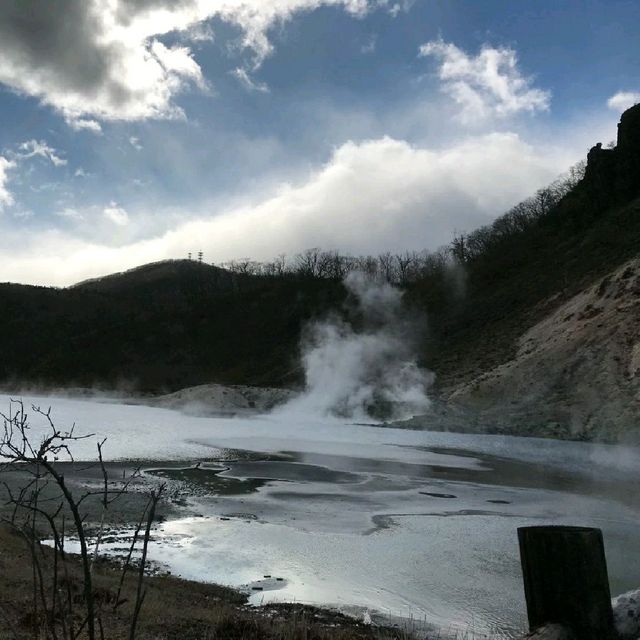 地獄のような観光地「地獄谷」