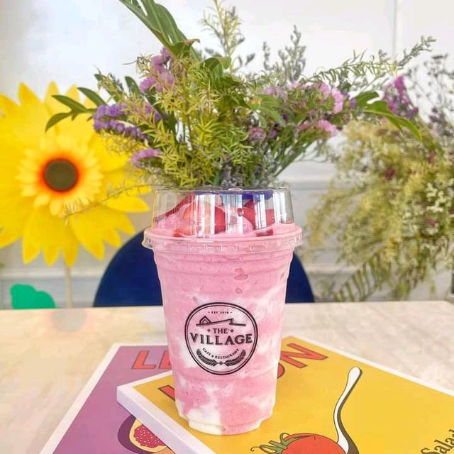 The Village Cafe& Restaurant 