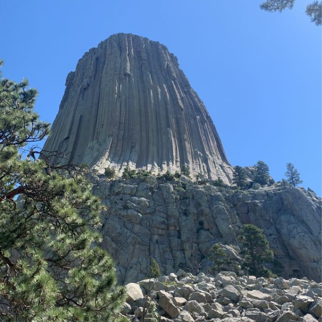 Bow to Devils Tower