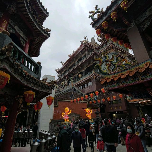 關渡宮 來淡水必遊之地