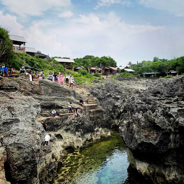 Scenic Rock Pool: Angel's Billabong 